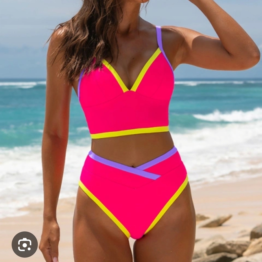 High-Waist Pink Contrast-Trim Bikini Set